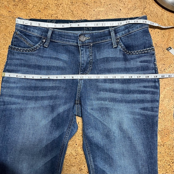 Wrangler Shiloh No Gap Waist Bootcut Jeans Sz 11/12 - Picture 12 of 15